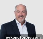 Real Estate Professionals: Meet the People Shaping Property Markets