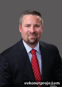 Industrial Revolution Q&A with Mike Spears of Lee & Associates Houston 2 Mike Spears