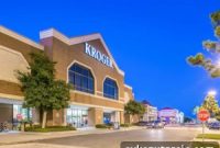 Tarantino Acquires Shopping Center from Weingarten Realty