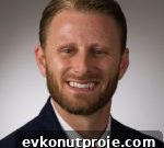 Top Real Estate Professionals: Connect with Industry Experts
