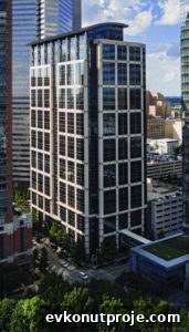 Jackson Walker Expands Office Space at 5 Houston Center 2 5 Houston Center building in downtown Houston.