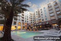 Hines Sells WaterWall Place Apartment Complex in Houston